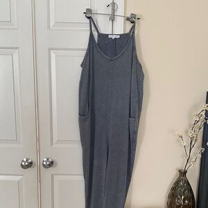 Sincerely Jules Textured Gray Top